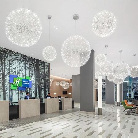 Holiday Inn Express Kota Kinabalu City Centre By Ihg Exterior foto